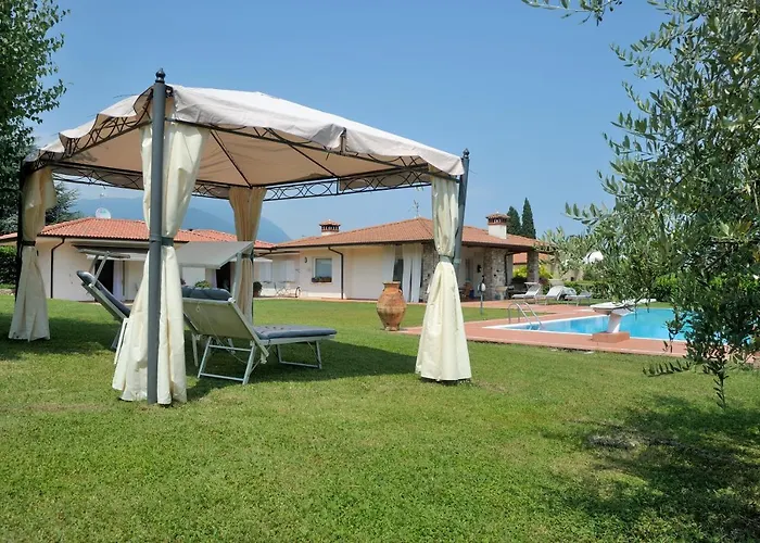 Josephine 4* San Felice del Benaco