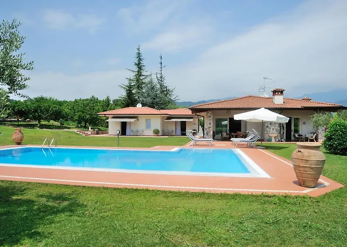 Josephine 4* San Felice del Benaco