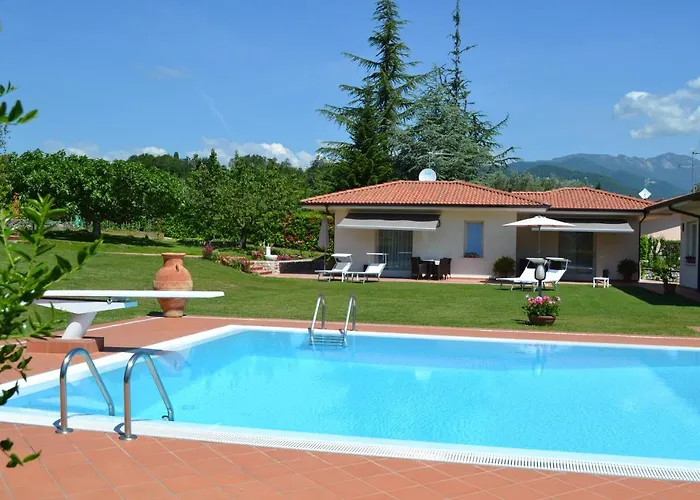 Josephine 4* San Felice del Benaco